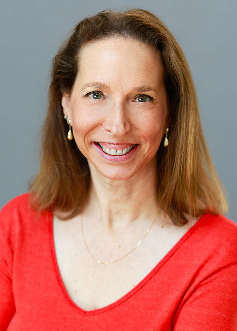 Soozy Miller Headshot